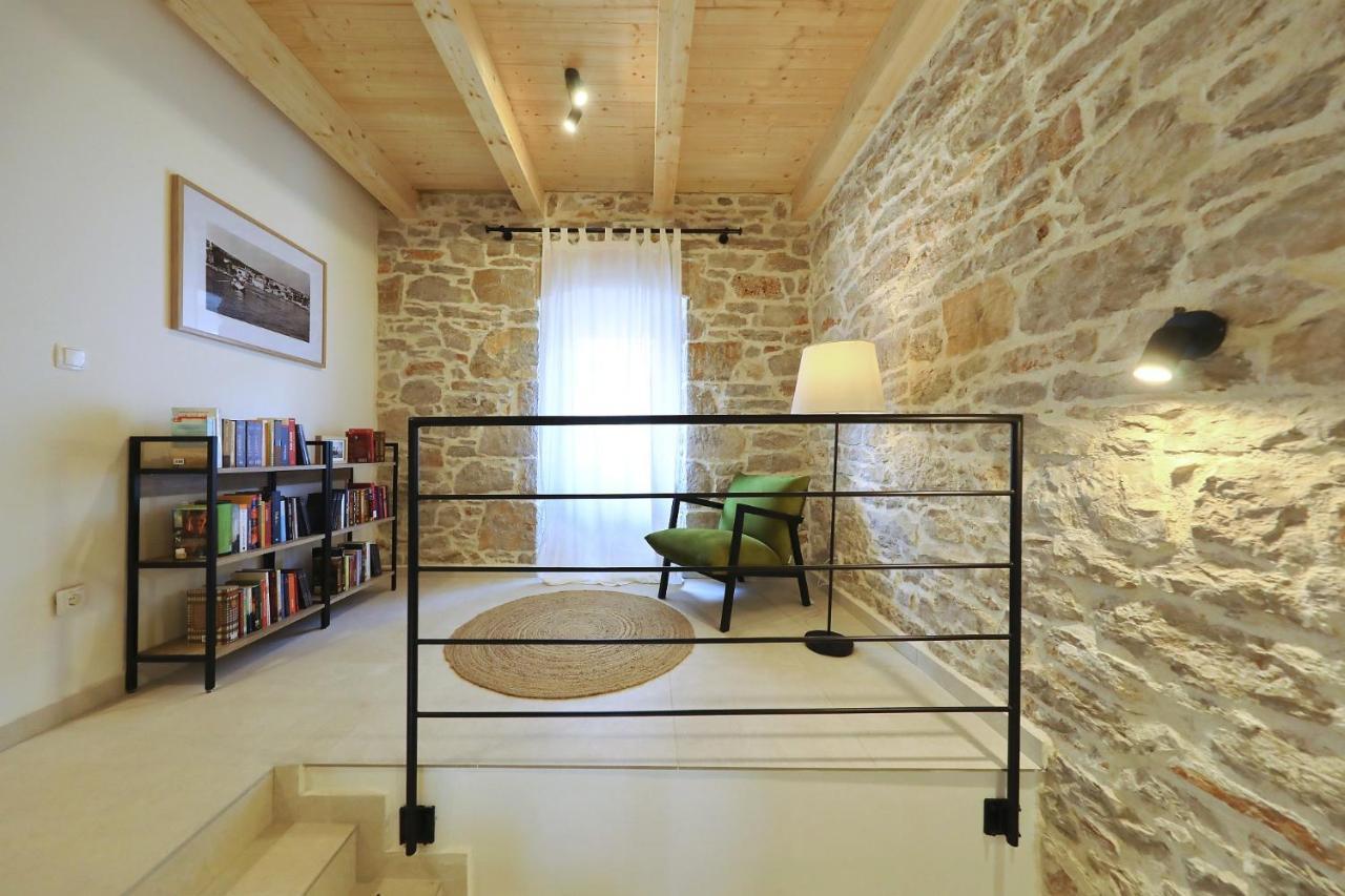 Villa Mira With A Heated Pool And A Sea View Bozava Exterior photo